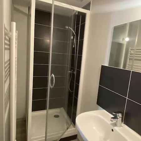 Apartment T2 En Plein Centre-ville